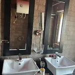 Aparthotel Livia Tirana